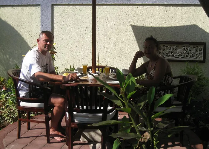 Frangipani Bed & Breakfast
